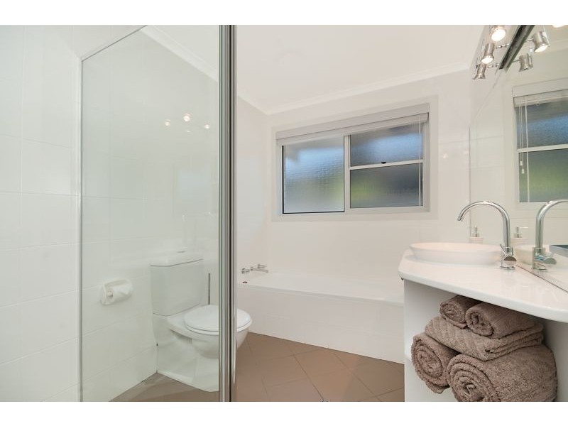 38 Palm Terrace, Yamba NSW 2464