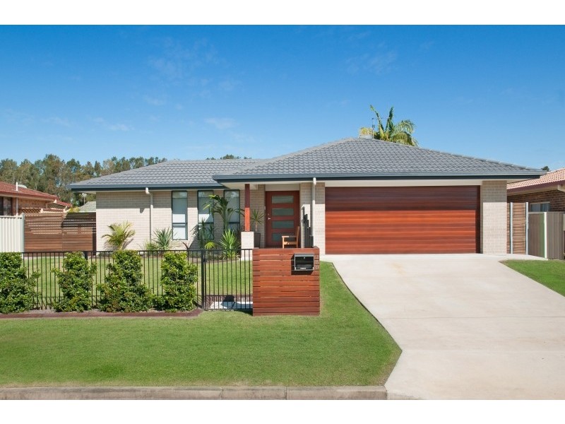 168 Yamba Road, Yamba NSW 2464