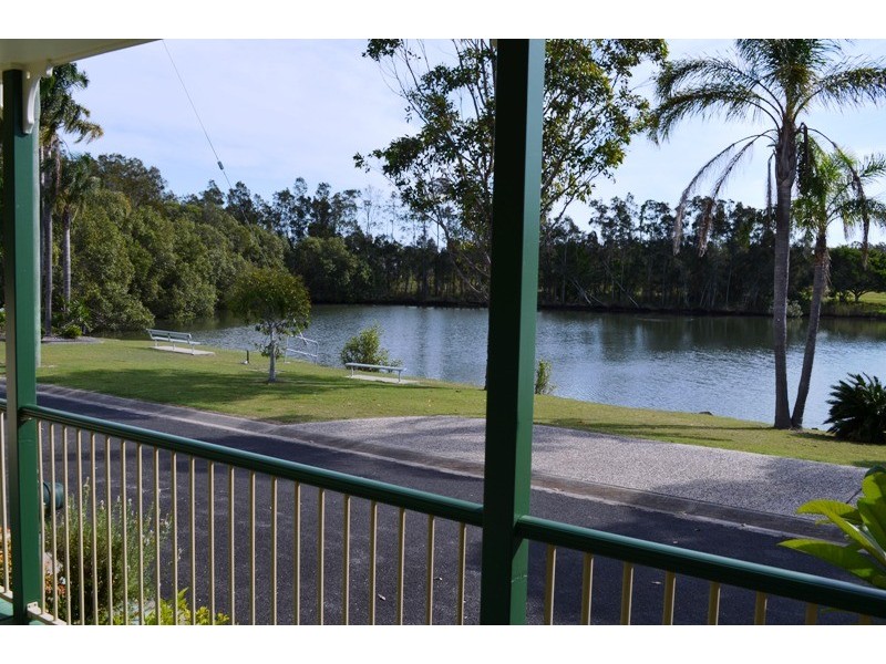 65 Oyster Cove/Palm Lakes, Yamba NSW 2464