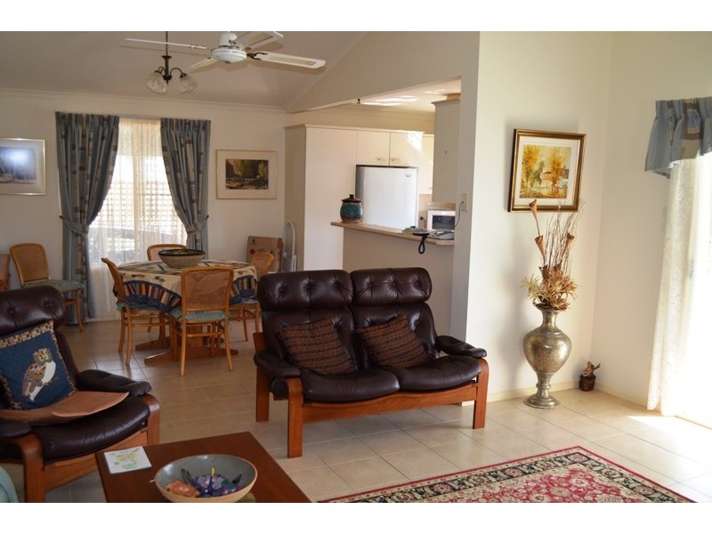 65 Oyster Cove/Palm Lakes, Yamba NSW 2464