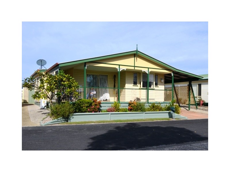 65 Oyster Cove/Palm Lakes, Yamba NSW 2464