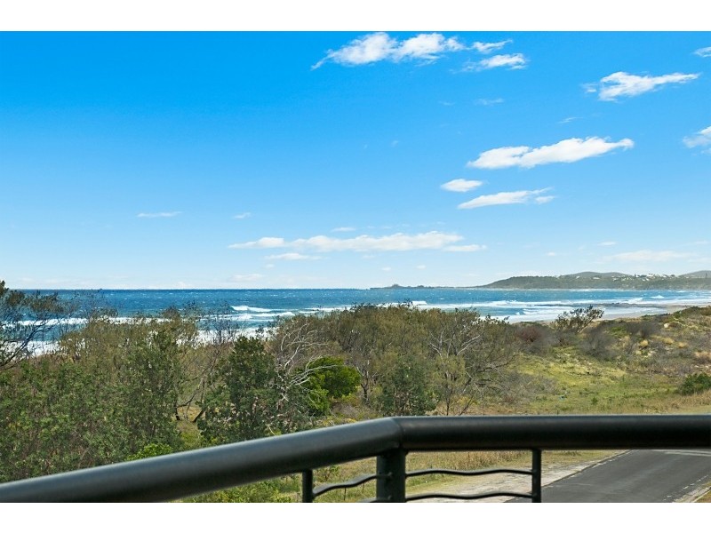 48/20-21 Pacific Parade, Yamba NSW 2464