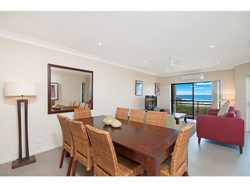 48/20-21 Pacific Parade, Yamba NSW 2464