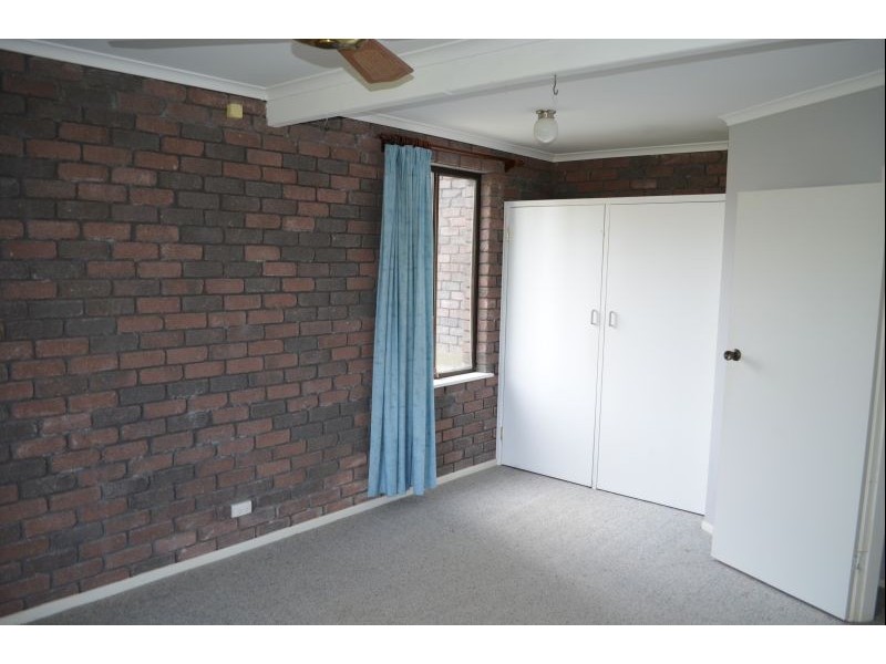 2 Dalley Street, Palmers Island NSW 2463