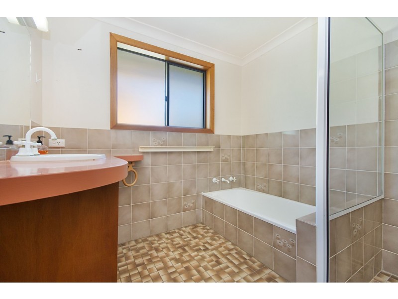 86 Melaleuca Drive, Yamba NSW 2464
