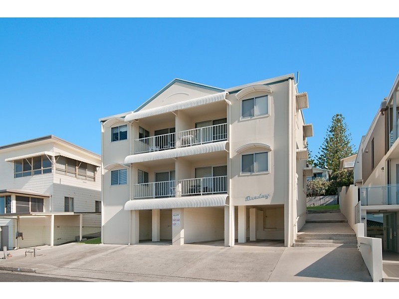 3/7 Ocean Street, Yamba NSW 2464
