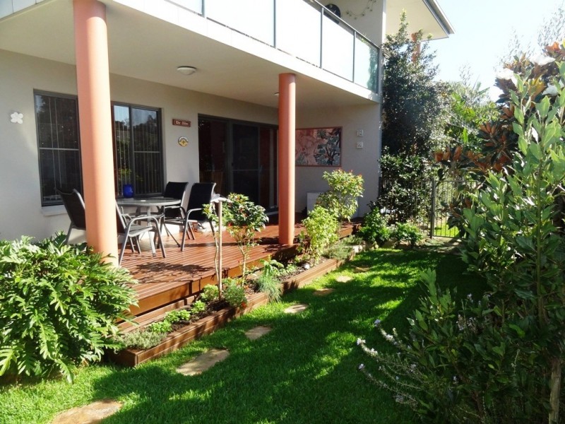 8/54 Park Ave, Yamba NSW 2464