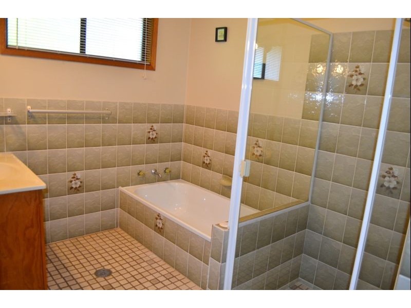 16 Willow Way, Yamba NSW 2464