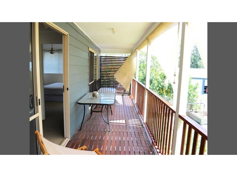 9 Dalley Street, Palmers Island NSW 2463