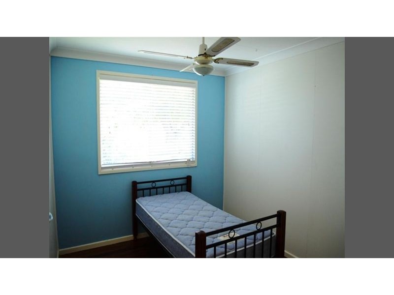 9 Dalley Street, Palmers Island NSW 2463