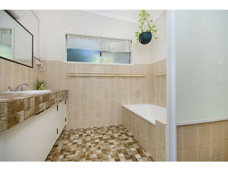 12 Convent Lane, Yamba NSW 2464