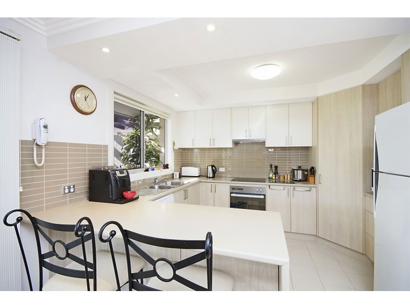 2/1 Flinders Place, Yamba NSW 2464