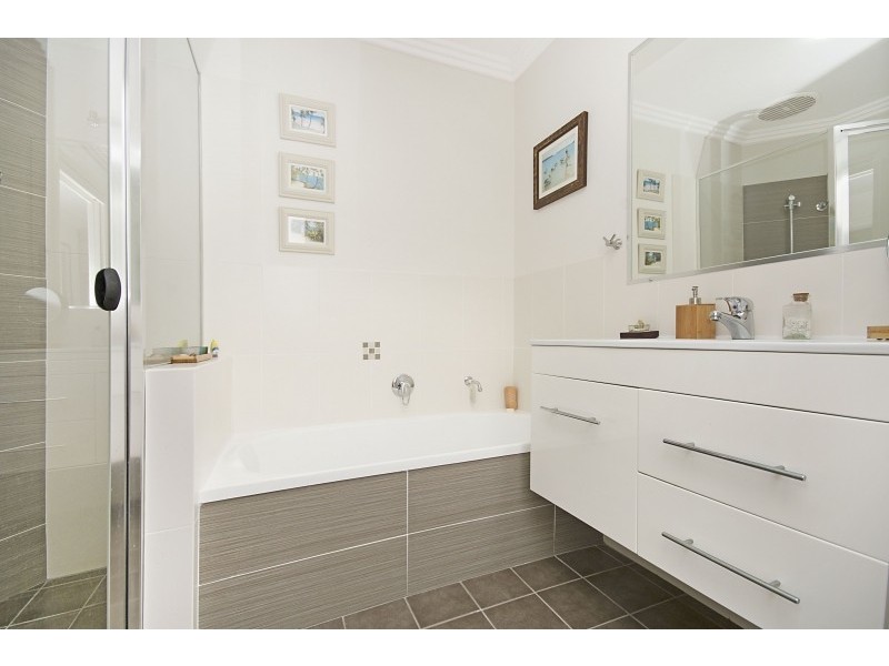 2/1 Flinders Place, Yamba NSW 2464