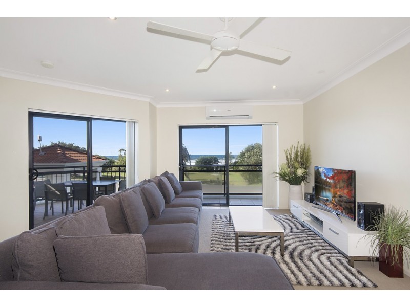 29/20-21 Pacific Parade, Yamba NSW 2464