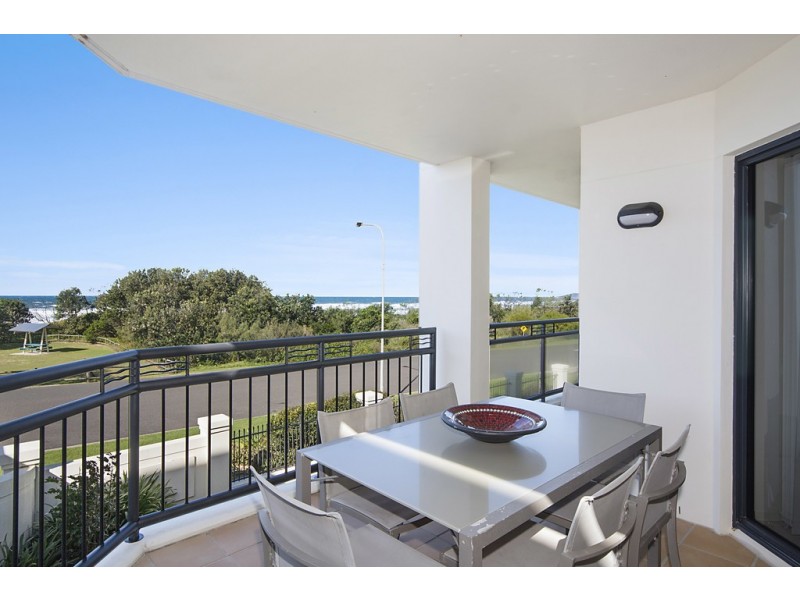 29/20-21 Pacific Parade, Yamba NSW 2464