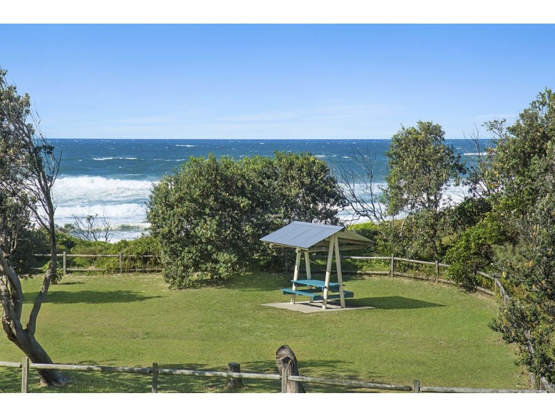 29/20-21 Pacific Parade, Yamba NSW 2464