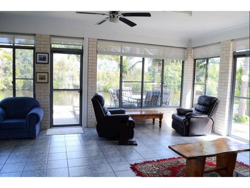 3 Newport Island Circuit, Yamba NSW 2464