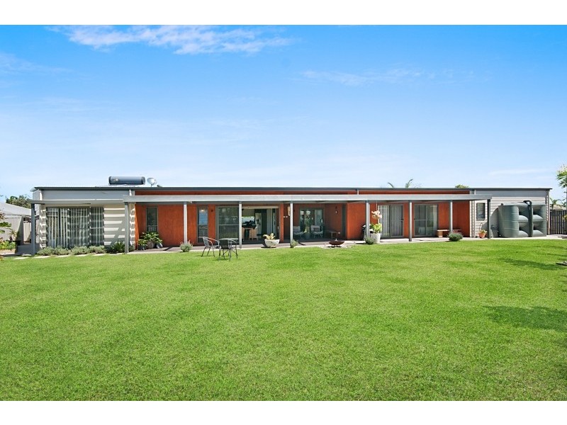 9 Parkview Crescent, Yamba NSW 2464