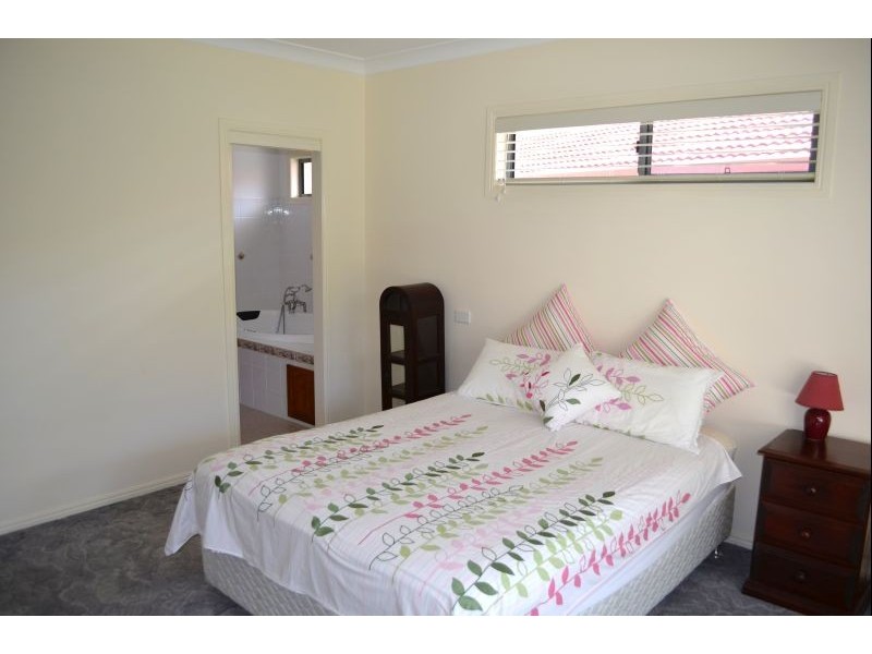 3 Newport Island Circuit, Yamba NSW 2464