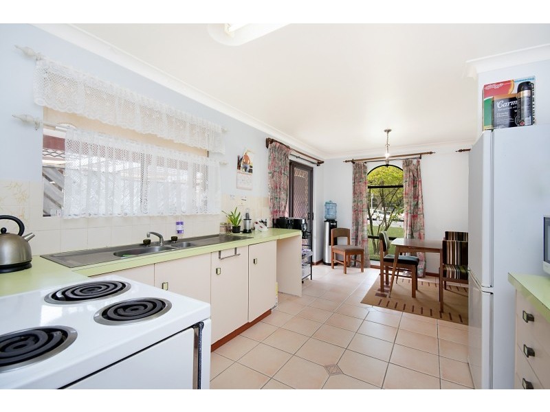 1and2/10 River Street, Yamba NSW 2464