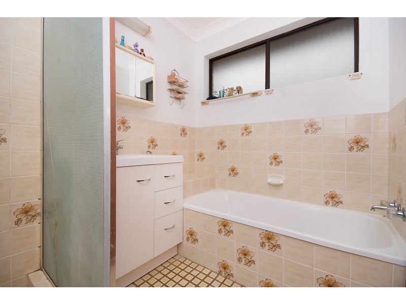 1and2/10 River Street, Yamba NSW 2464