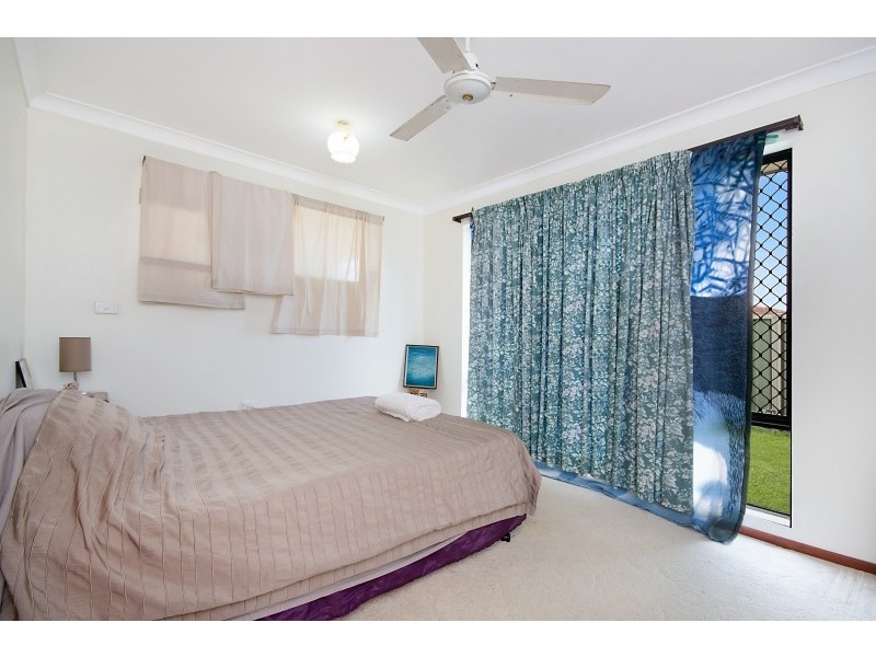 1and2/10 River Street, Yamba NSW 2464