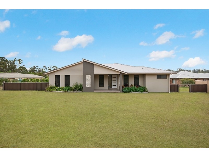 10 Parklands Drive, Gulmarrad NSW 2463