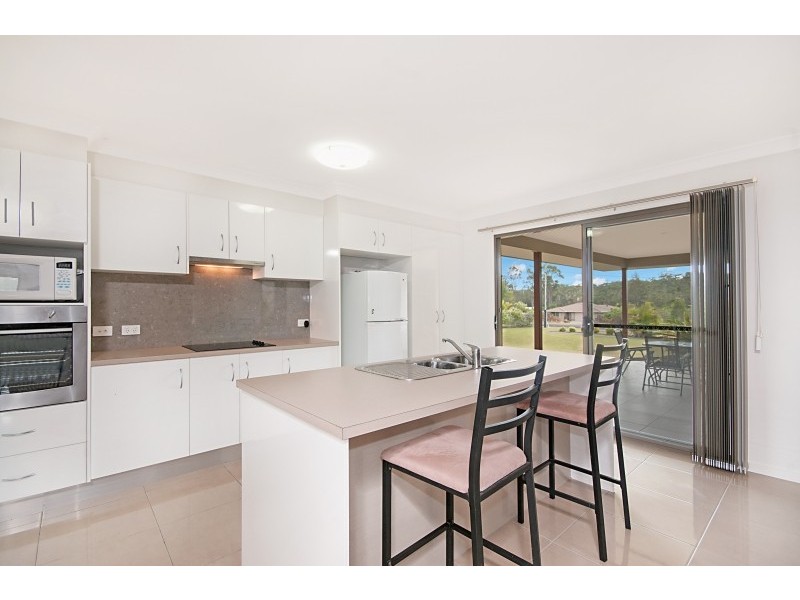 10 Parklands Drive, Gulmarrad NSW 2463