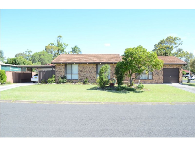 1 Melia Place, Yamba NSW 2464