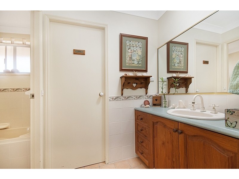 8 Melia place, Yamba NSW 2464