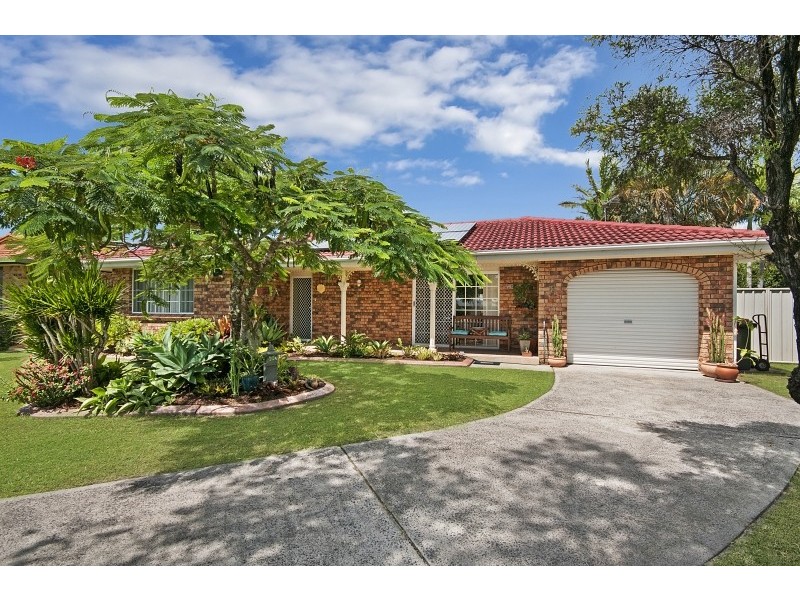 8 Melia place, Yamba NSW 2464