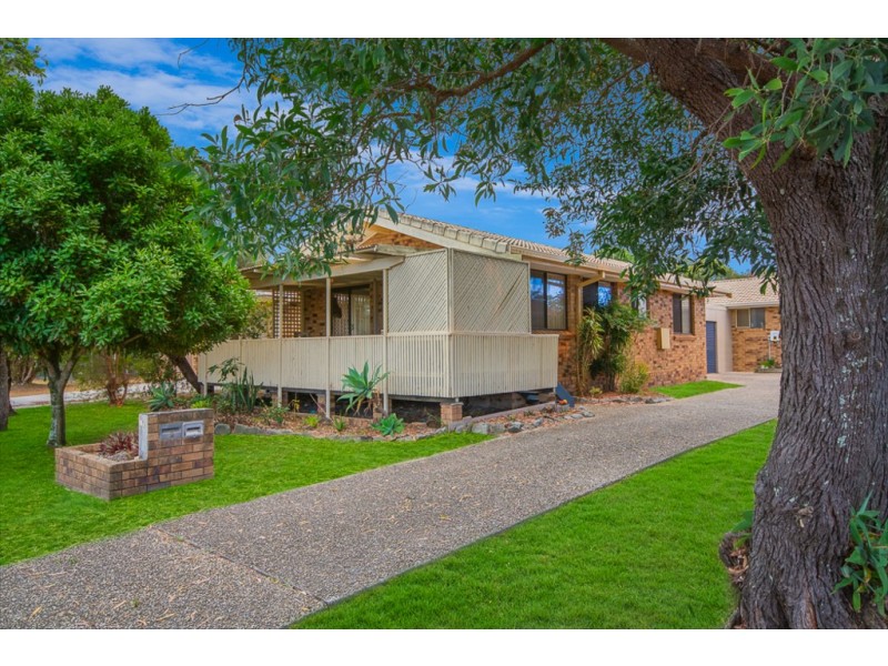 1/37 Gumnut Road, Yamba NSW 2464