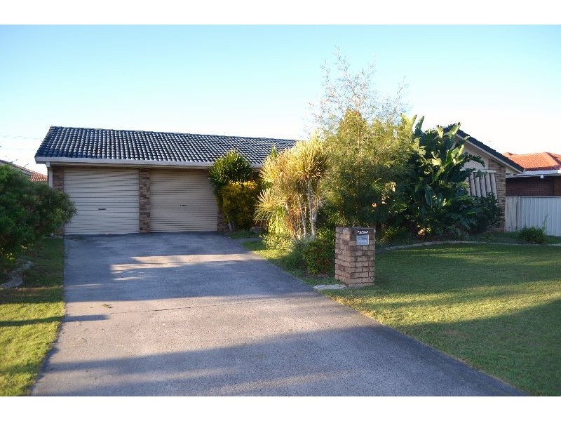 5 O’Gradys Lane, Yamba NSW 2464