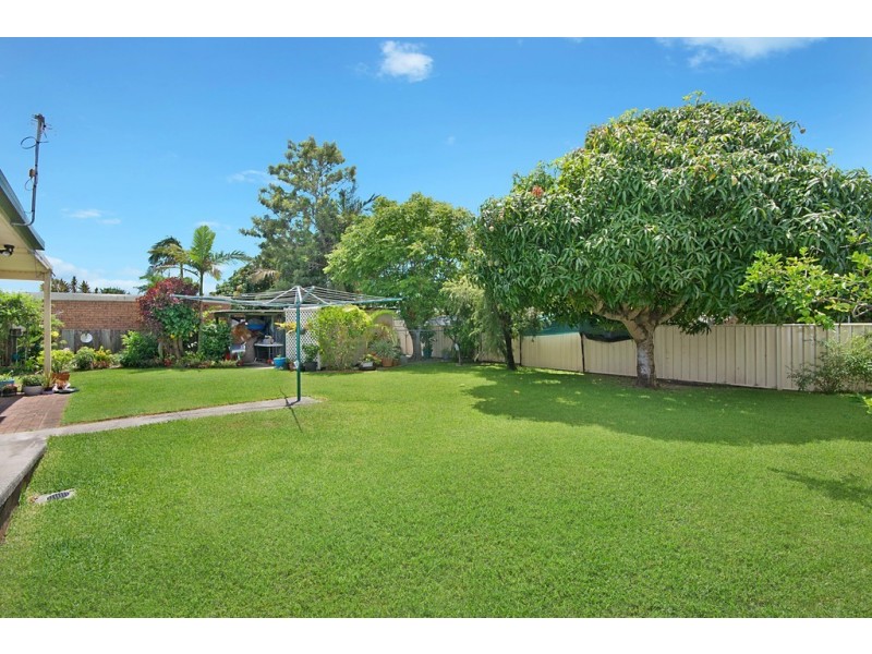28 Melaleuca Drive, Yamba NSW 2464