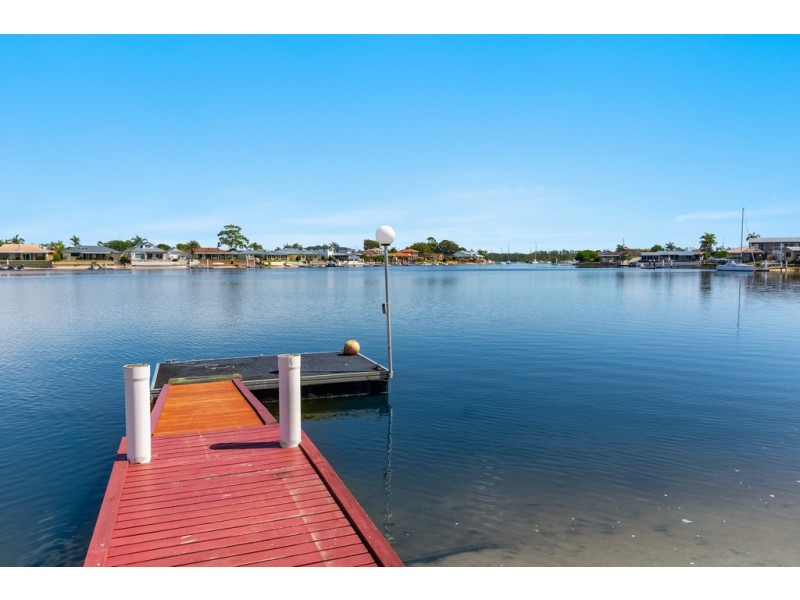 25 Melaleuca Drive, Yamba NSW 2464