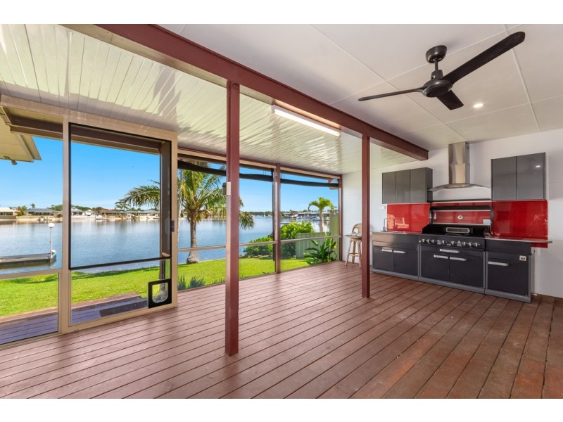 25 Melaleuca Drive, Yamba NSW 2464