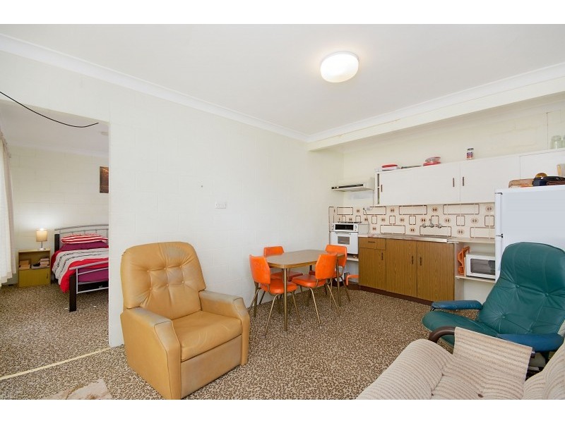 16 Roseland Avenue, Yamba NSW 2464