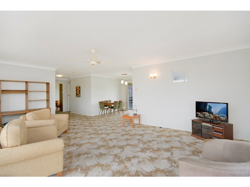 16 Roseland Avenue, Yamba NSW 2464