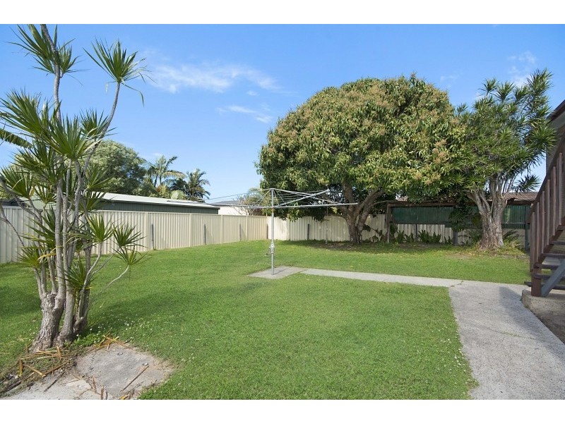 3 Wattle Drive, Yamba NSW 2464