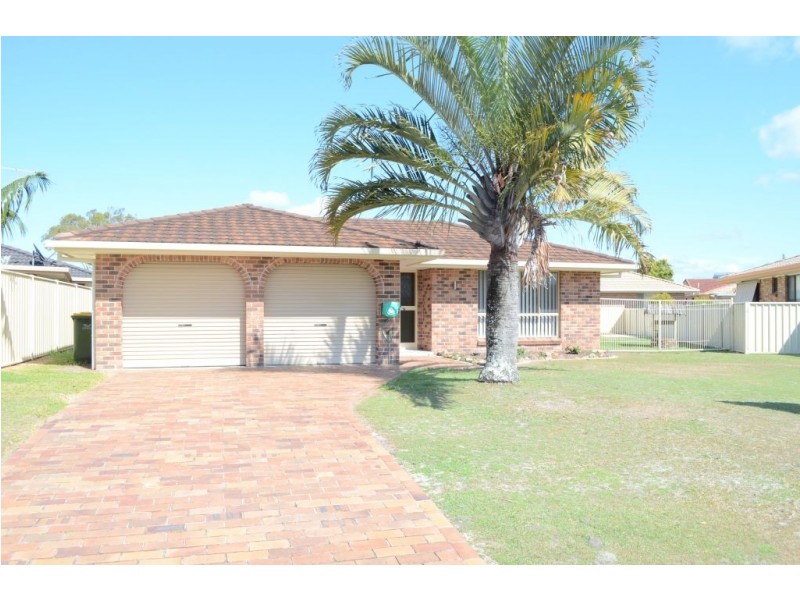 5 Hakea Avenue, Yamba NSW 2464