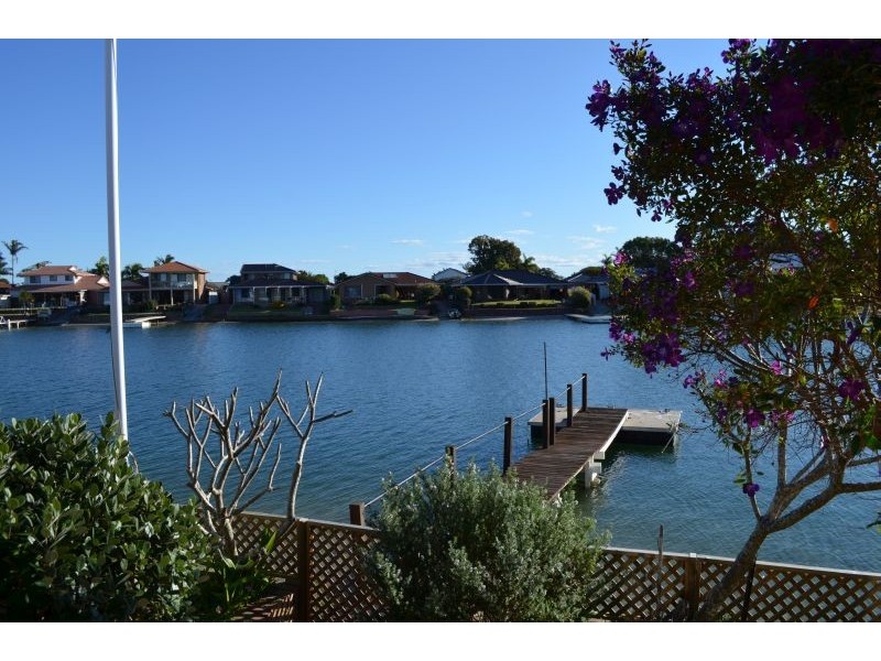 32 Westringia Place, Yamba NSW 2464