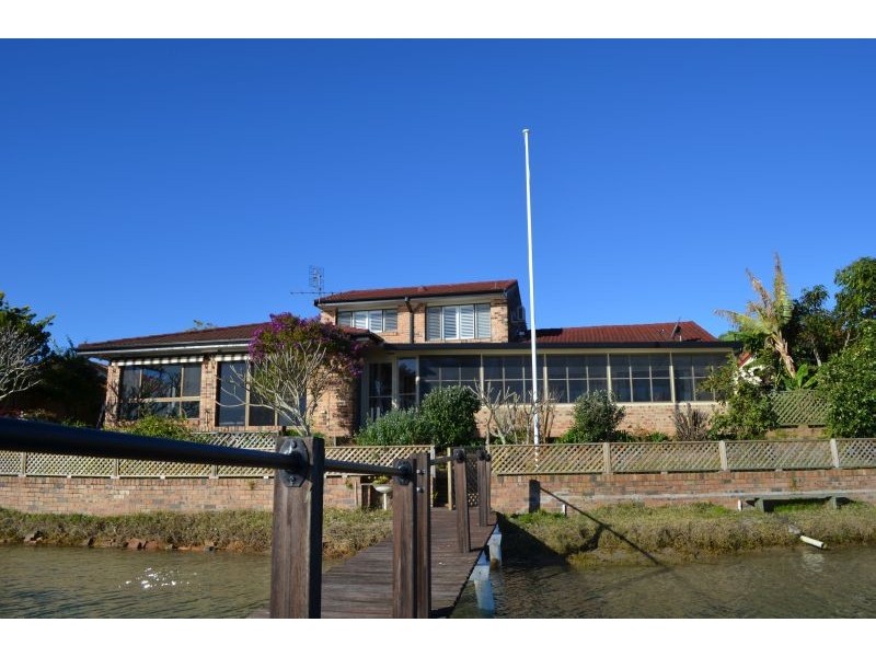 32 Westringia Place, Yamba NSW 2464