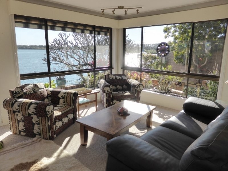 32 Westringia Place, Yamba NSW 2464