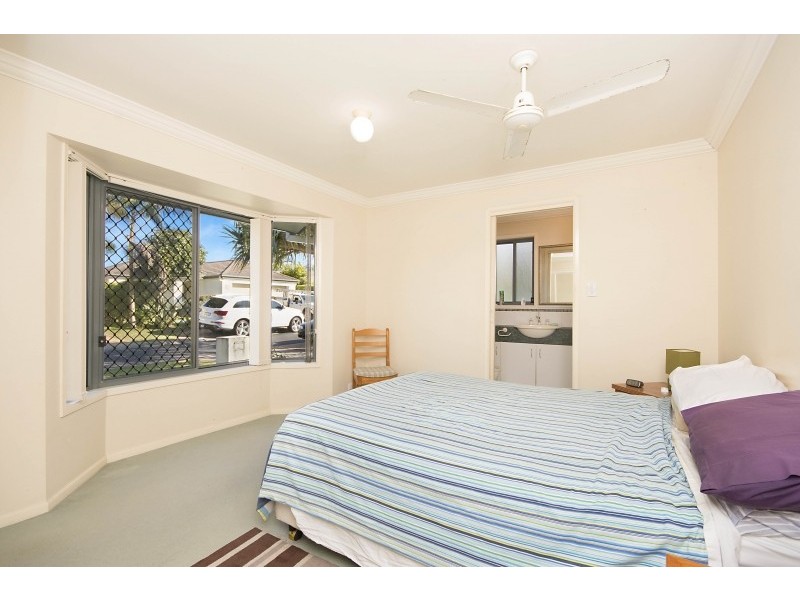 1 Nautilus Place, Yamba NSW 2464