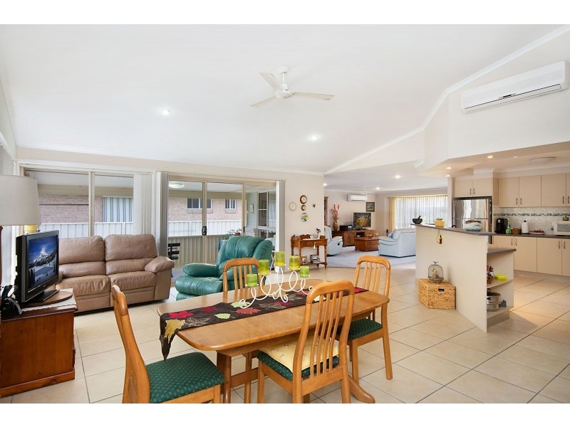 27 Gumnut Road, Yamba NSW 2464