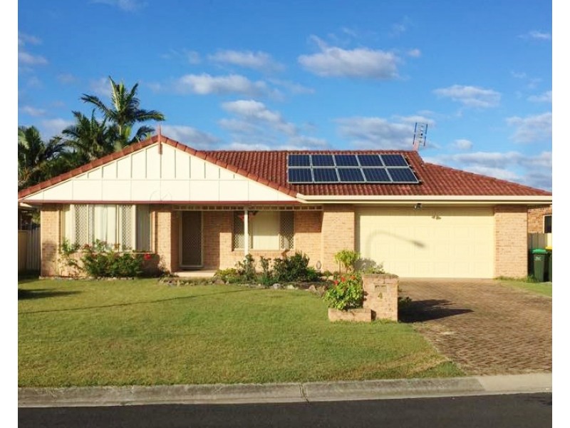 4 Kookaburra Court, Yamba NSW 2464