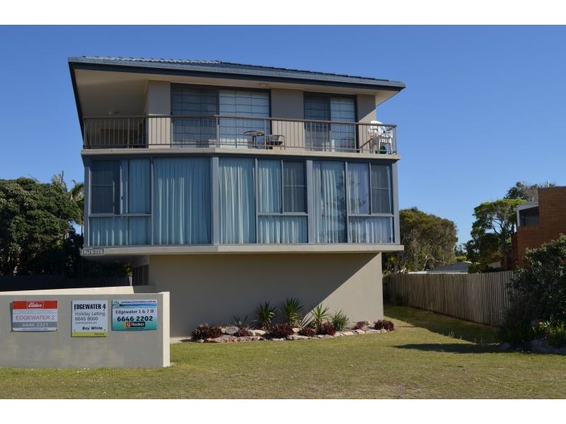 4 / 12 Pacific Parade, Yamba NSW 2464