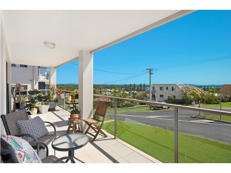 2/ 20 – 22 Queen Street, Yamba NSW 2464