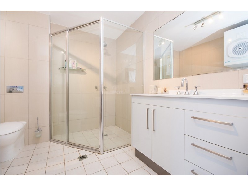 2/ 20 – 22 Queen Street, Yamba NSW 2464