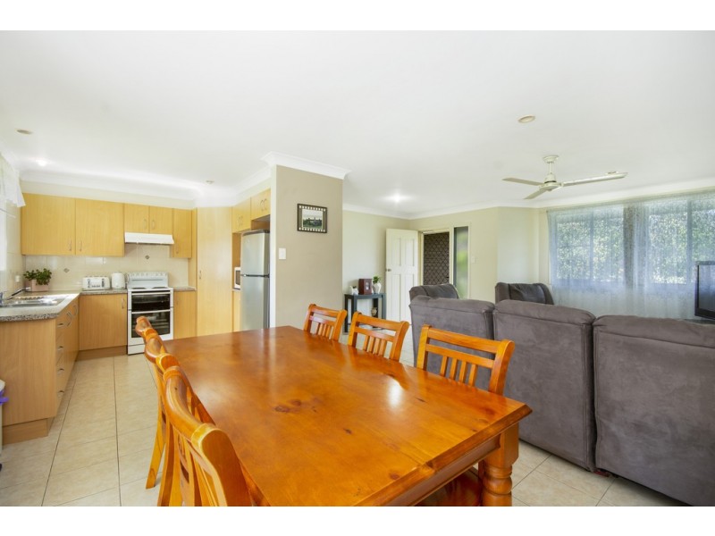 48 Coonawarra Court, Yamba NSW 2464